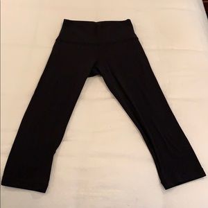 Lululemon align crops